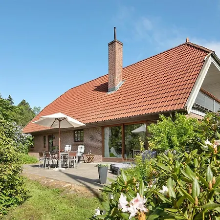 Iiro - 2-5km From The Sea By Interhome בית נופש *